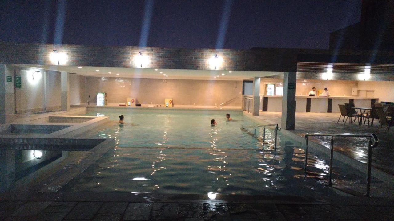 Piazza Diroma Acesso Diroma Acqua Park Gratuito Star Temporada Aparthotel Caldas Novas Exterior foto